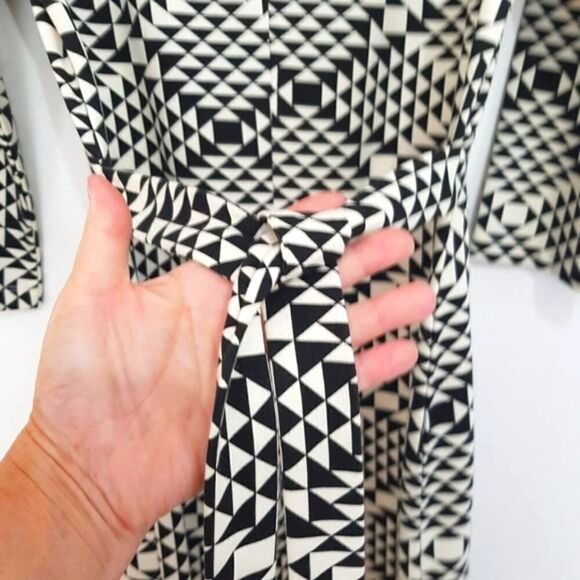 FEVER LONDON CITY Black and  White Dress Square and Triangle Pattern Siz… - Picture 14 of 16
